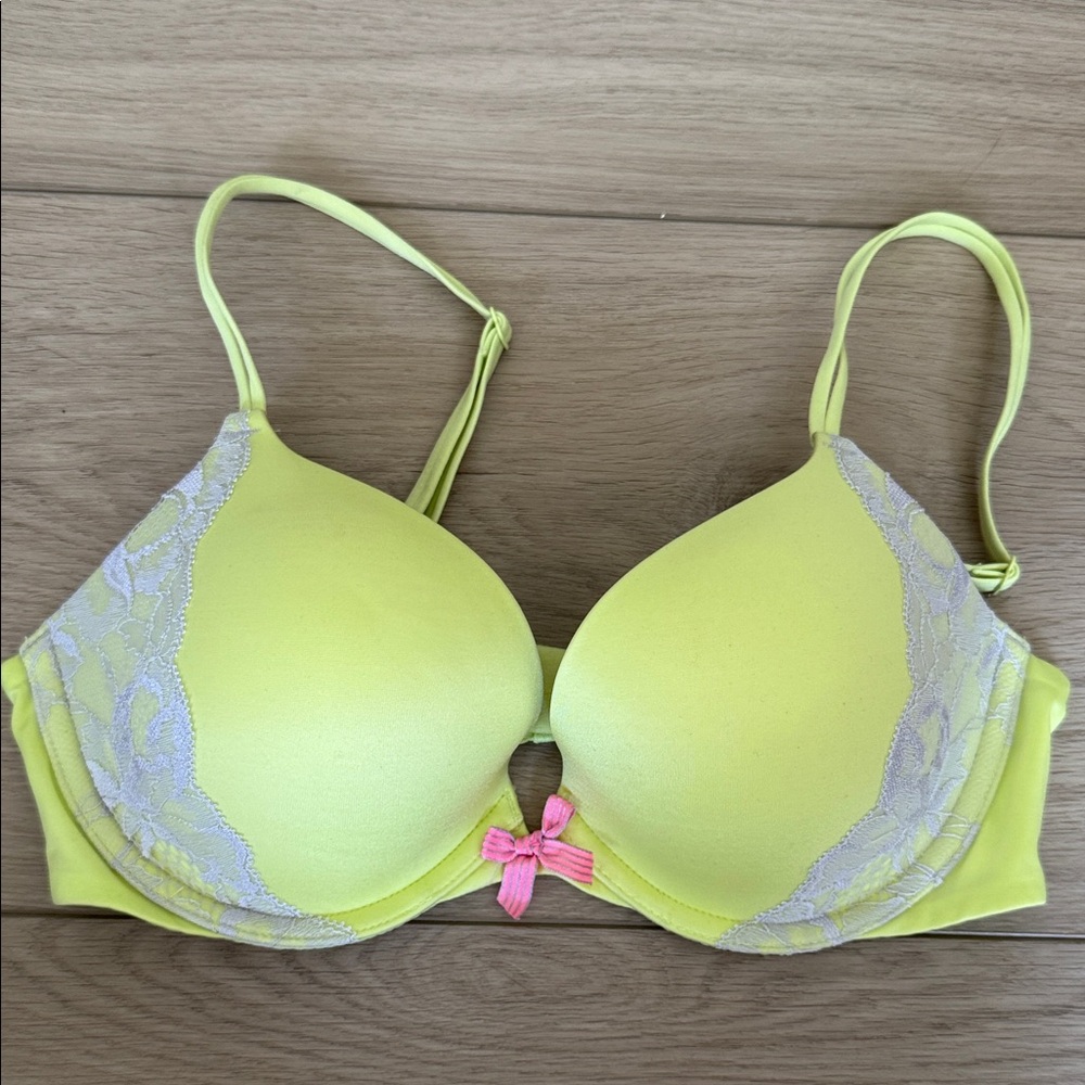 Victoria's Secret Very Sexy Push Up Lemon Bra with Pink Bow